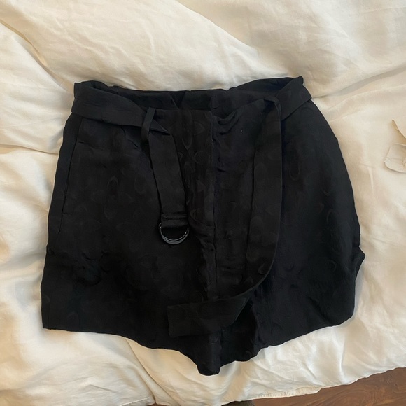 SANDRO high rise shorts with belt - worn 4 times - Picture 4 of 4